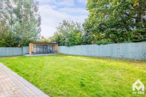 Photo 17- click for photo gallery